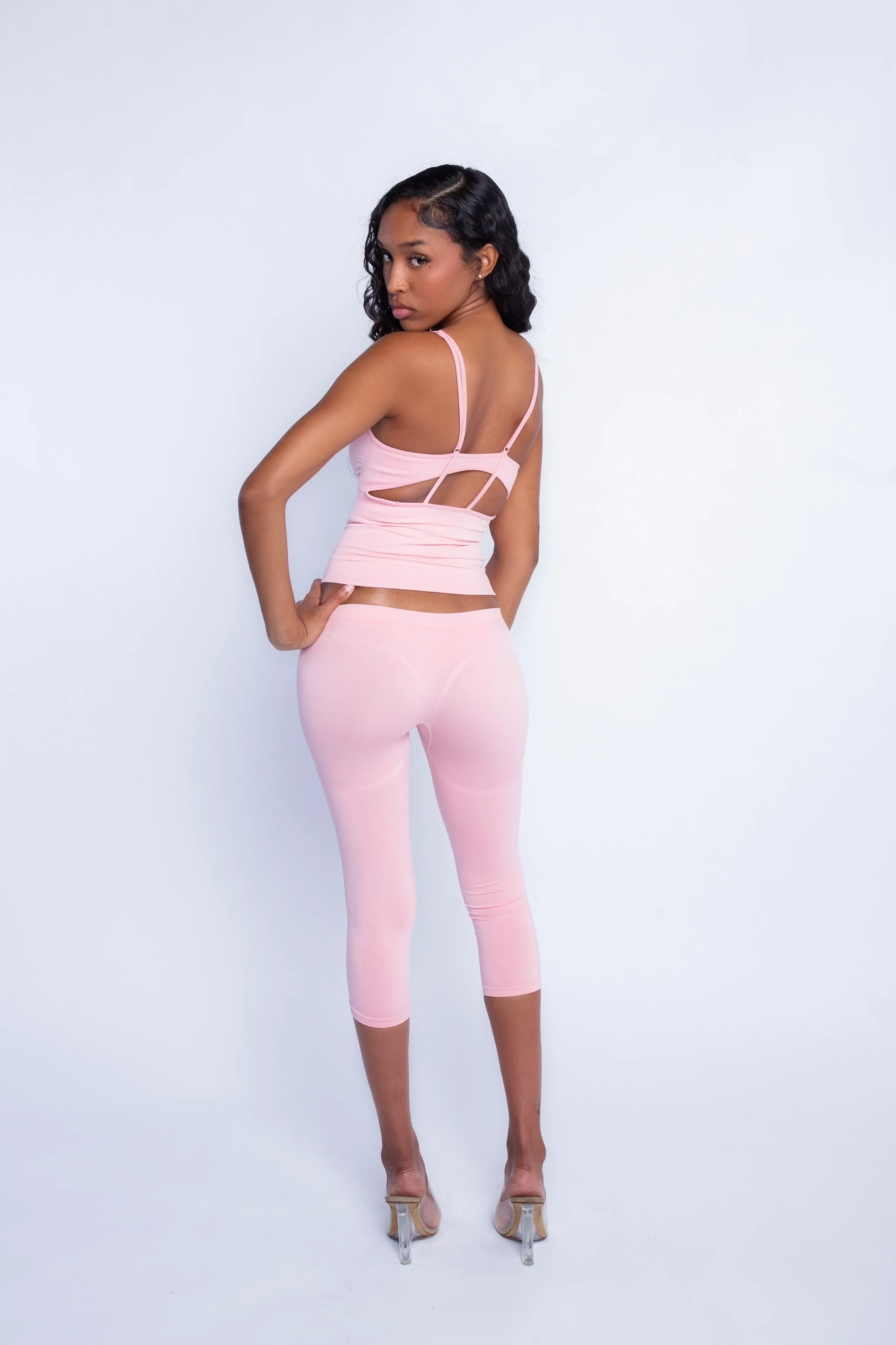 Seamless Spaghetti Strap (Pink)